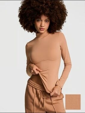 PINK Victoria's Secret Long Sleeve Crewneck Top in Camel